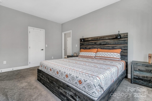 bedroom with carpet floors