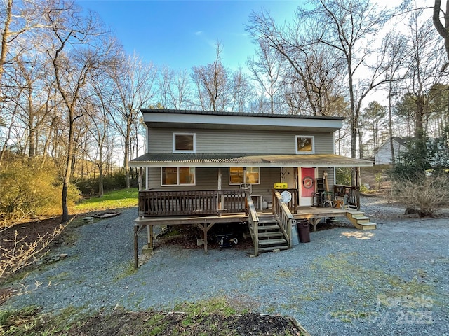 view of front of property