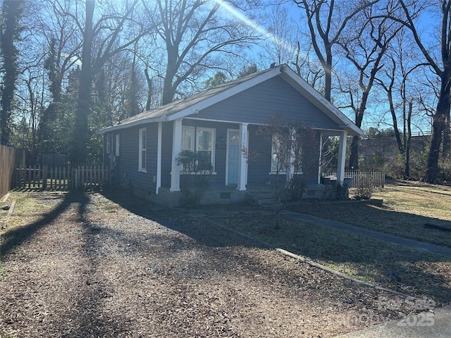 view of front of house with a porch