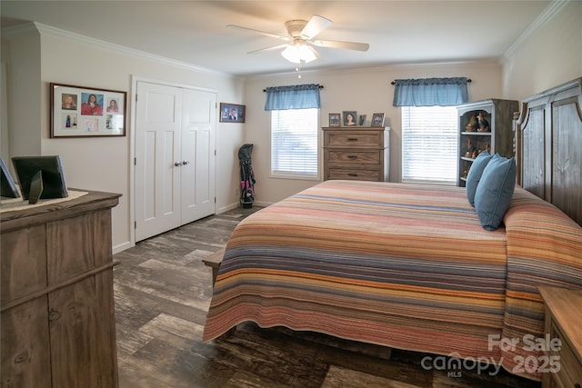 bedroom featuring a closet, ceiling fan, crown molding, and dark hardwood / wood-style flooring