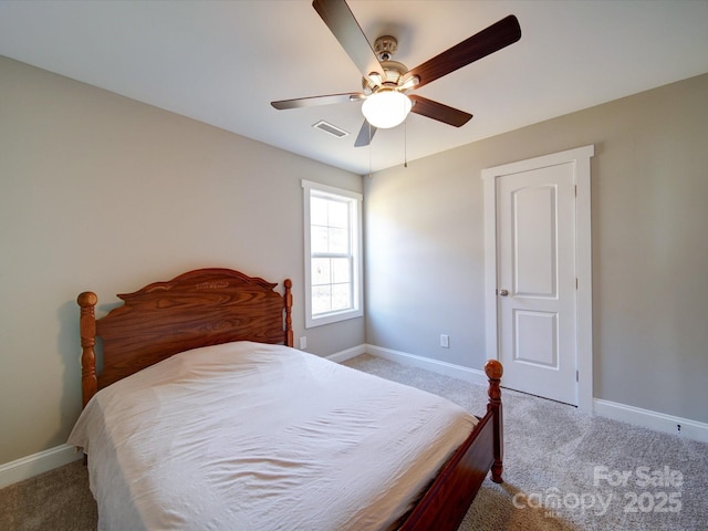 bedroom featuring ceiling fan and carpet flooring