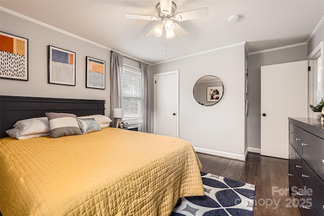 bedroom with ornamental molding, ceiling fan, dark hardwood / wood-style flooring, and a closet