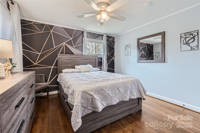 bedroom with crown molding, ceiling fan, and hardwood / wood-style floors