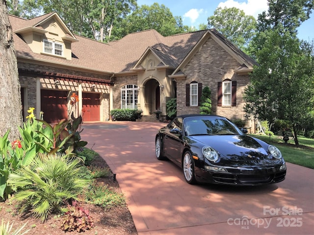 craftsman-style house featuring a garage