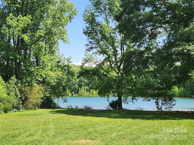 8078 Blackwood Rd, Denver, NC 28037 - water view featuring a heavily wooded area