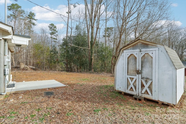 view of outdoor structure