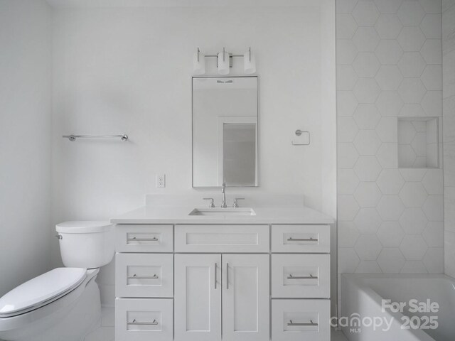 2534 Weddington Ave Unit 11, Charlotte, NC 28204 - full bathroom featuring toilet, vanity, and a bath