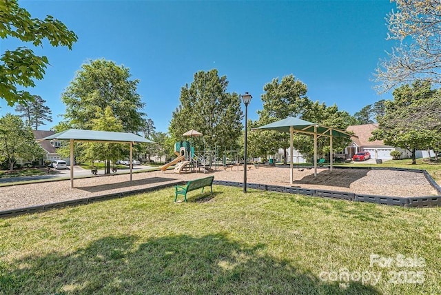 view of jungle gym featuring a yard