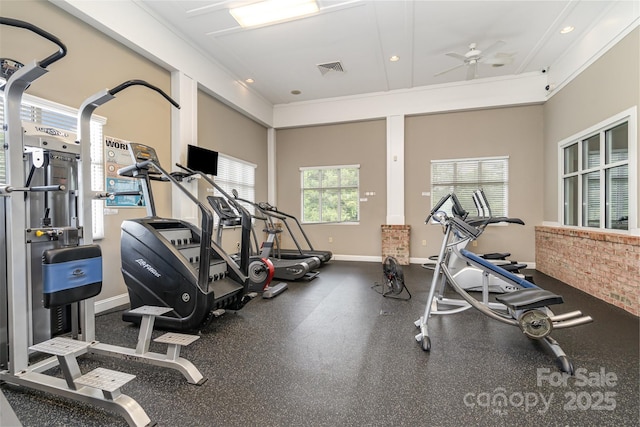 gym featuring ceiling fan