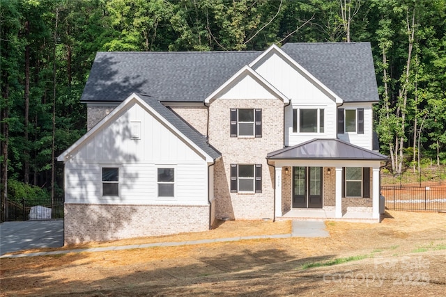 view of front of house featuring a porch