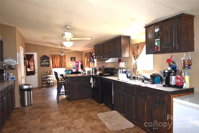 kitchen with ceiling fan, black appliances, kitchen peninsula, a kitchen bar, and dark brown cabinetry