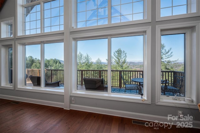 view of unfurnished sunroom