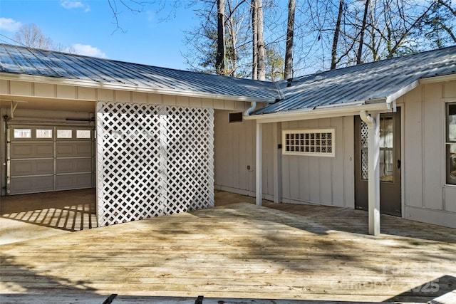 550 Kinross Dr, Flat Rock, NC 28731 - view of garage