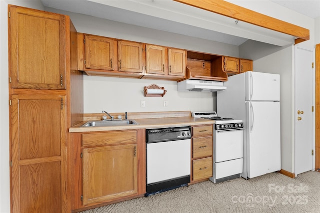 550 Kinross Dr, Flat Rock, NC 28731 - kitchen featuring sink and white appliances