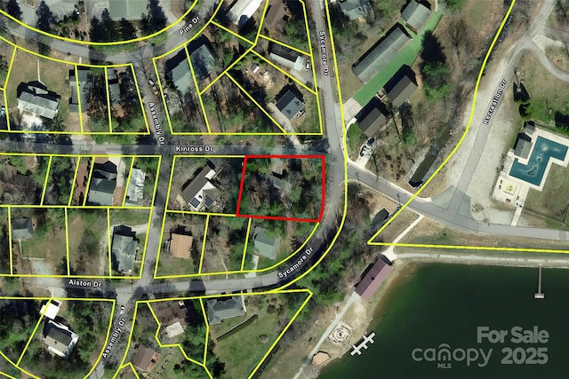 550 Kinross Dr, Flat Rock, NC 28731 - map location