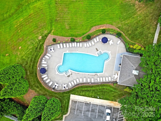 birds eye view of property