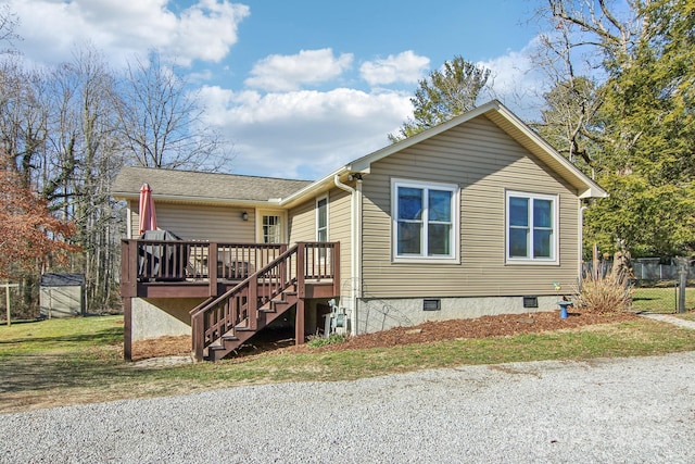 view of front of house featuring a deck