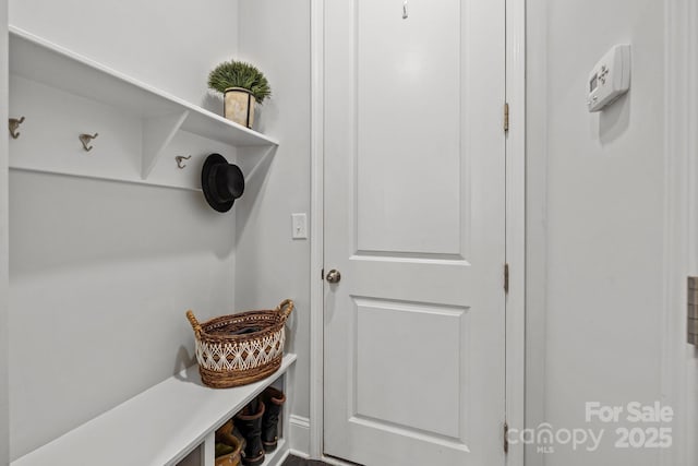 view of mudroom