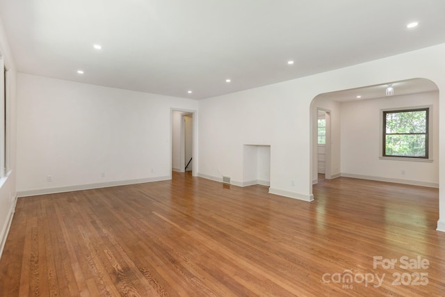 empty room featuring light hardwood / wood-style floors