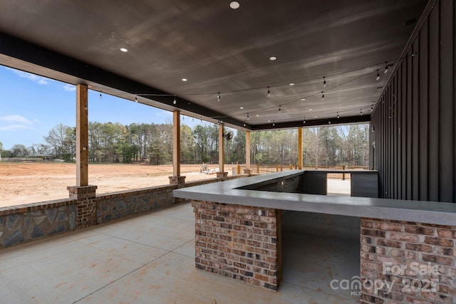 view of patio / terrace featuring an outdoor kitchen