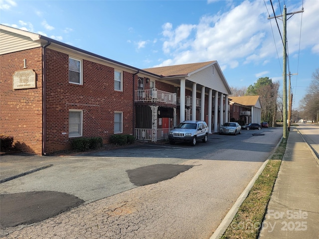 view of building exterior