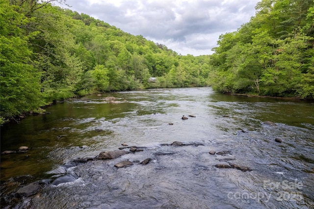 Listing photo 3 for 3 Big Trout Rd, Sylva NC 28779