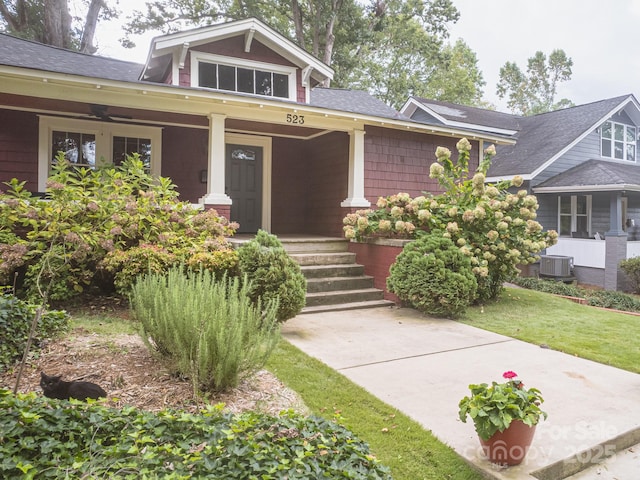 view of front of home featuring a porch