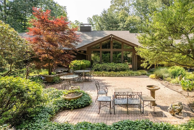 14 Stuyvesant Cres, Asheville, NC 28803 - view of patio with outdoor dining space