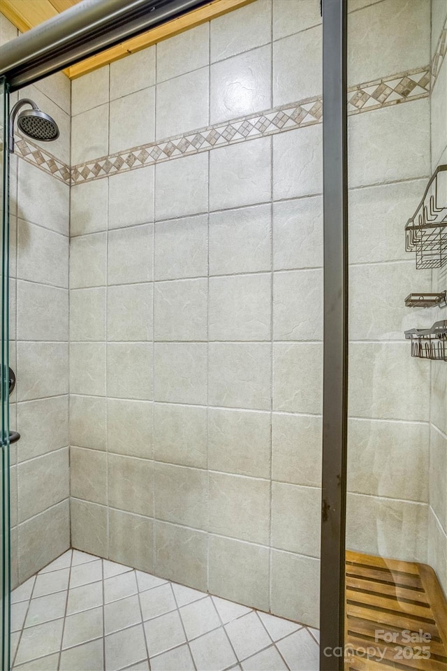 bathroom featuring walk in shower