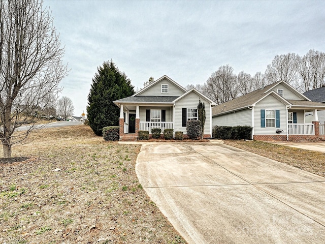 173 Brookshire Dr, Fort Mill, SC 29715 - view of front of property featuring covered porch