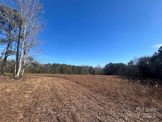 Listing photo 3 for 6AC Sandifer Rd, York SC 29745