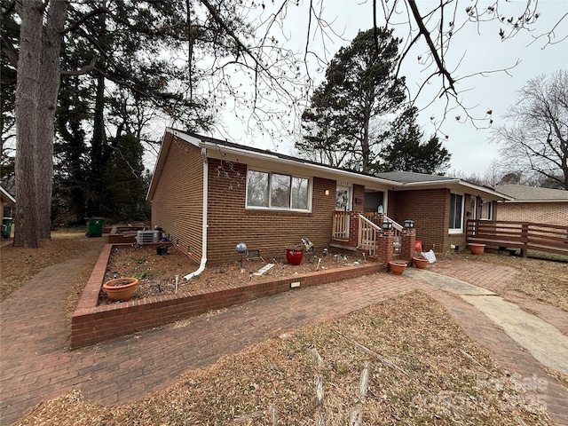 view of front of house