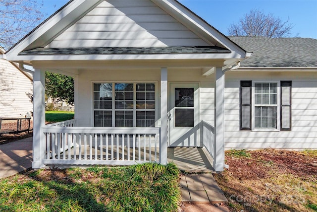 view of front of house featuring covered porch