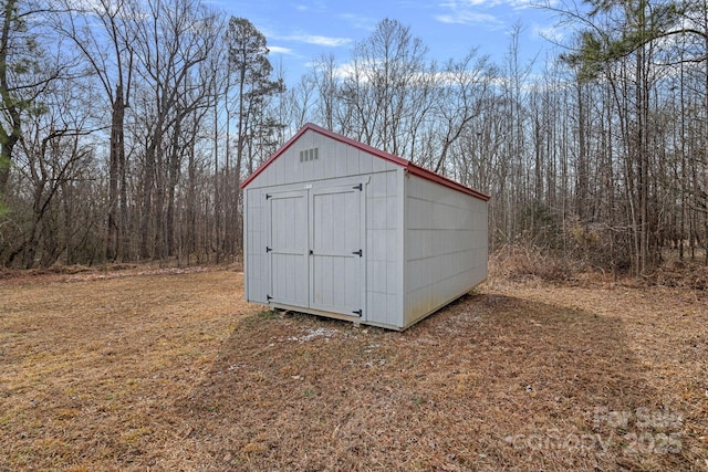 view of outdoor structure