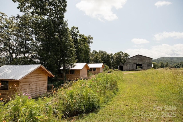 Listing photo 3 for 1295 Paint Rock Rd, Hot Springs NC 28743