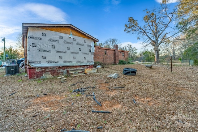 view of side of property