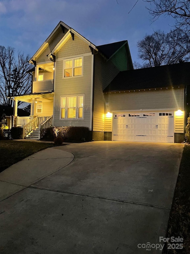 view of front facade with a garage