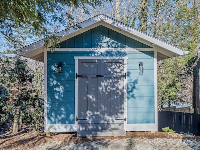 view of outbuilding