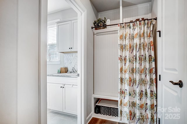 9428 Liberty Hill Dr, Mint Hill, NC 28227 - full bath featuring a shower with curtain and vanity