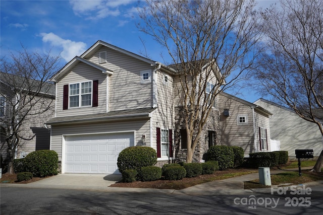 view of front of house featuring a garage