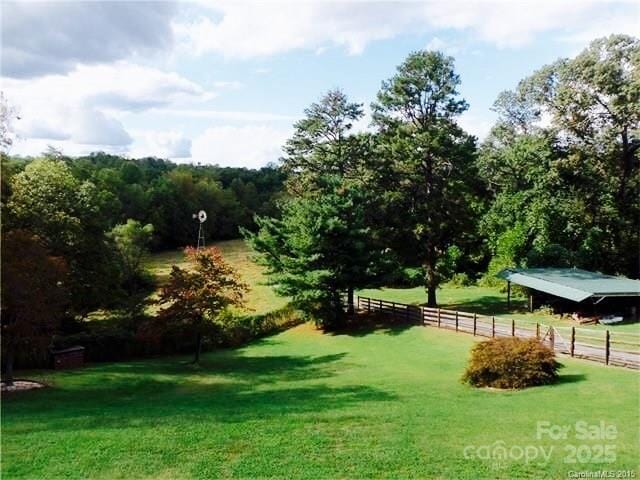 Listing photo 3 for 1262 Ring Tail Rd, Claremont NC 28610