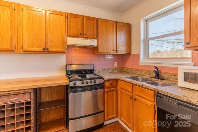 615 Biltmore Ave Unit T7, Asheville, NC 28803 - kitchen with electric stove, white microwave, a sink, dishwasher, and under cabinet range hood