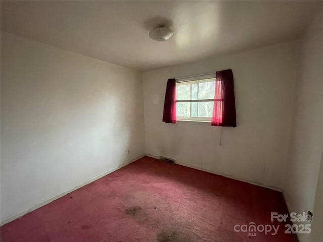 empty room with carpet