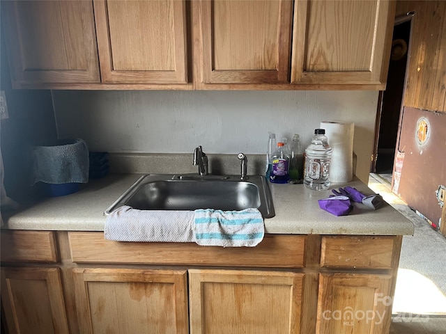 kitchen featuring sink