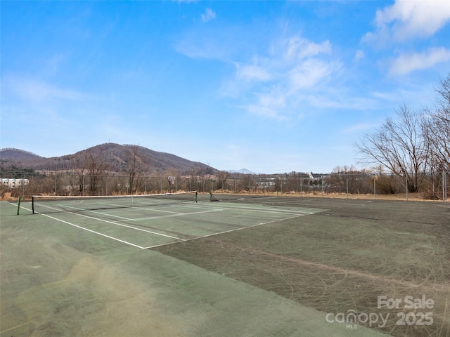 view of sport court featuring a mountain view