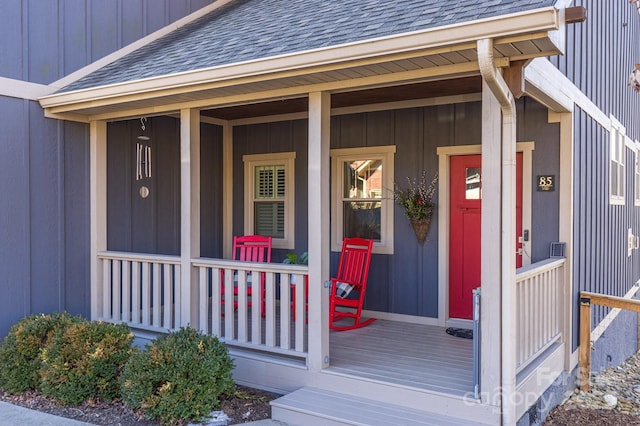 doorway to property featuring covered porch