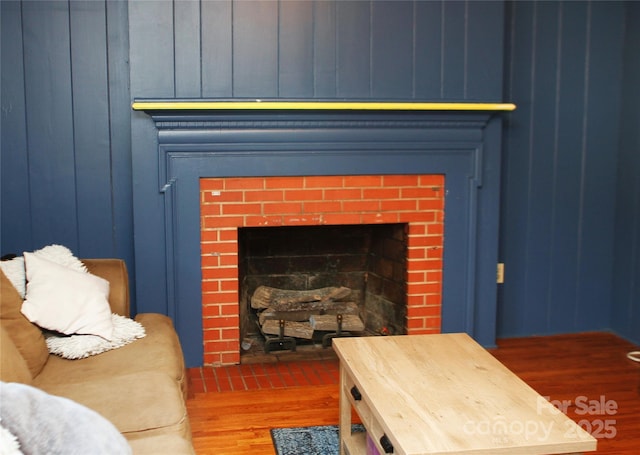 interior details with wood-type flooring