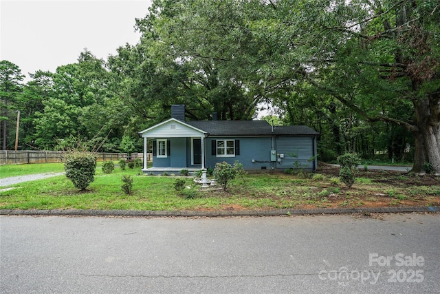 ranch-style home with a front yard