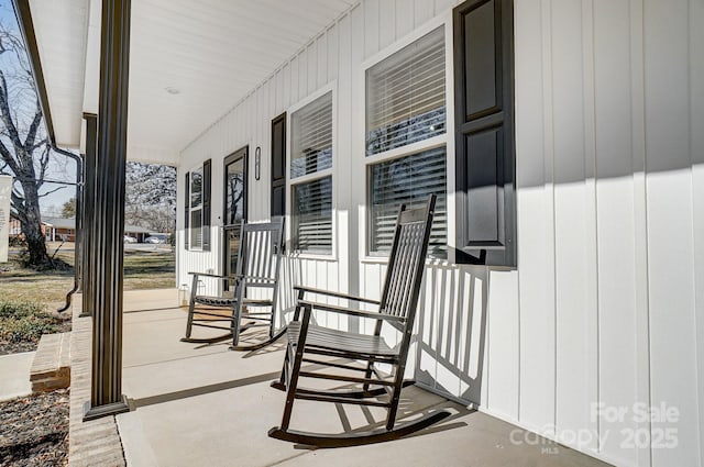 view of patio / terrace with a porch