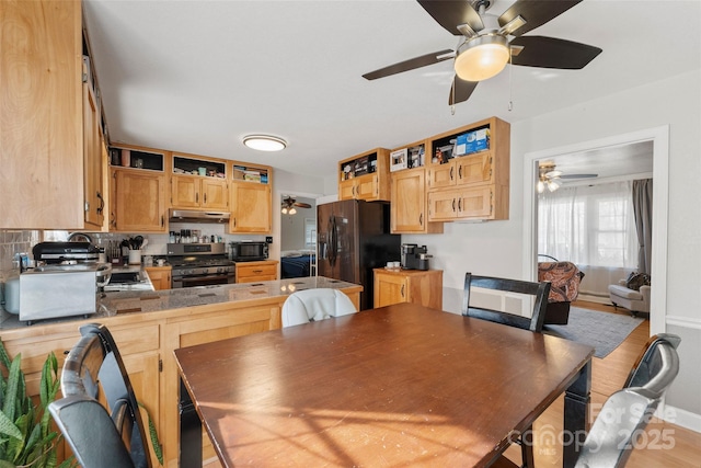 dining area featuring light hardwood / wood-style flooring